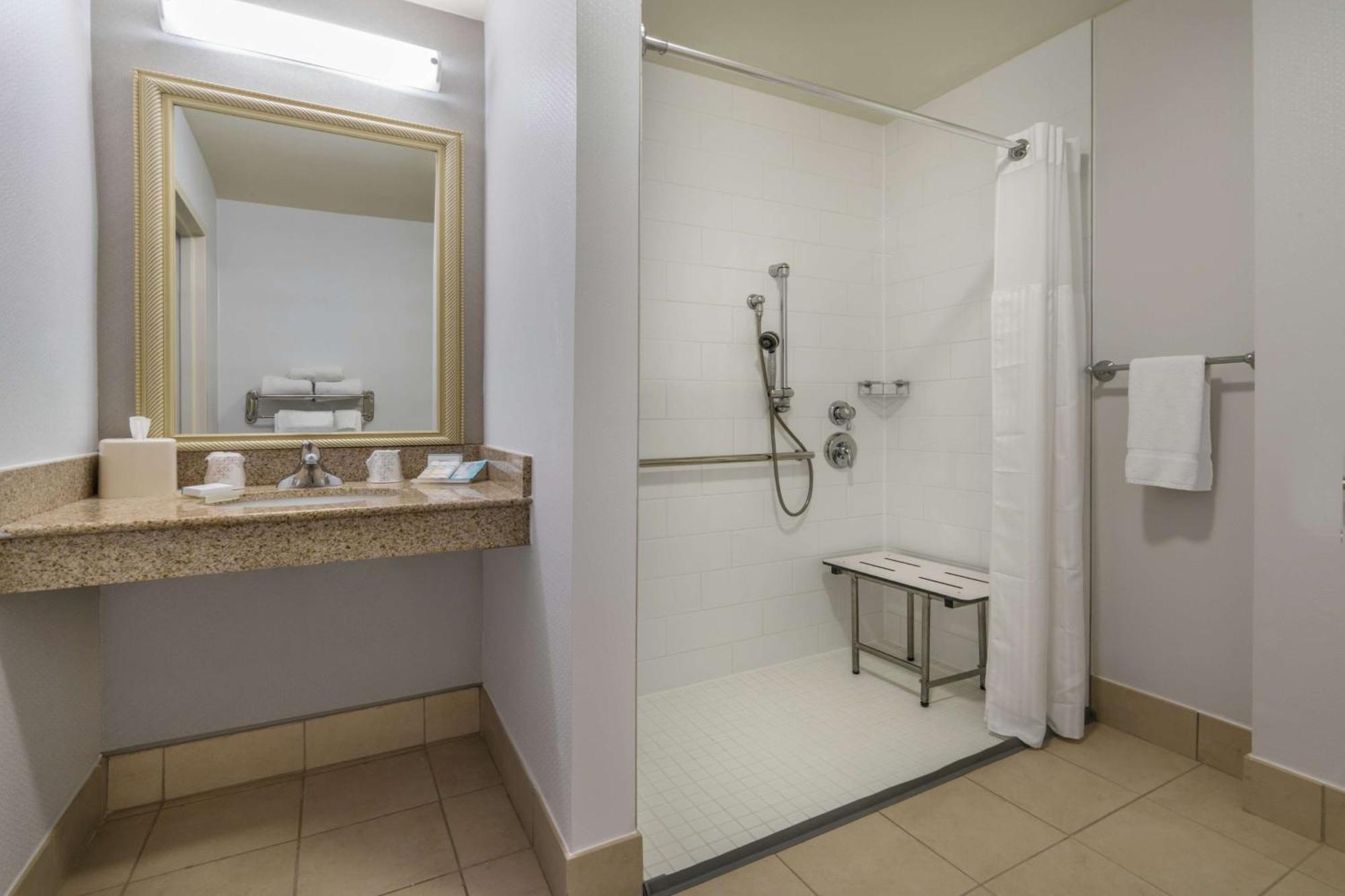 Hilton Garden Inn Blacksburg University Esterno foto